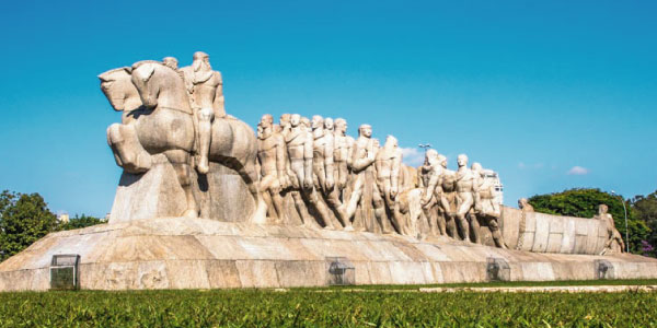 monumento à bandeira primeira fase do modernismo
