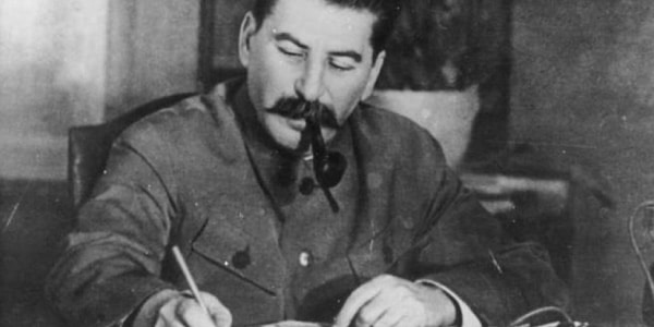 fotografia-preta-e-branca-de-stalin-maior-ditador-comunista-da-união-soviética