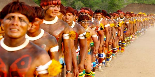 indios-tupis-guaranis-no-brasil