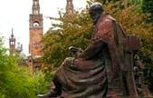 Estátua da questão sobre energia térmica